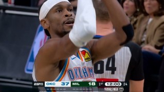 麻将胡了-一节打花？亚历山大造杀伤两罚中一 雷霆领先雄鹿20分