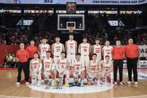 PG-中国男篮VS中国台北，首发出炉：赵睿+大秋+王浩然+朱俊龙+贺希宁