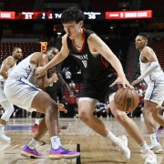 13日夏联前瞻：杨瀚森背靠背能否延续状态？独行侠状元战马刺榜眼